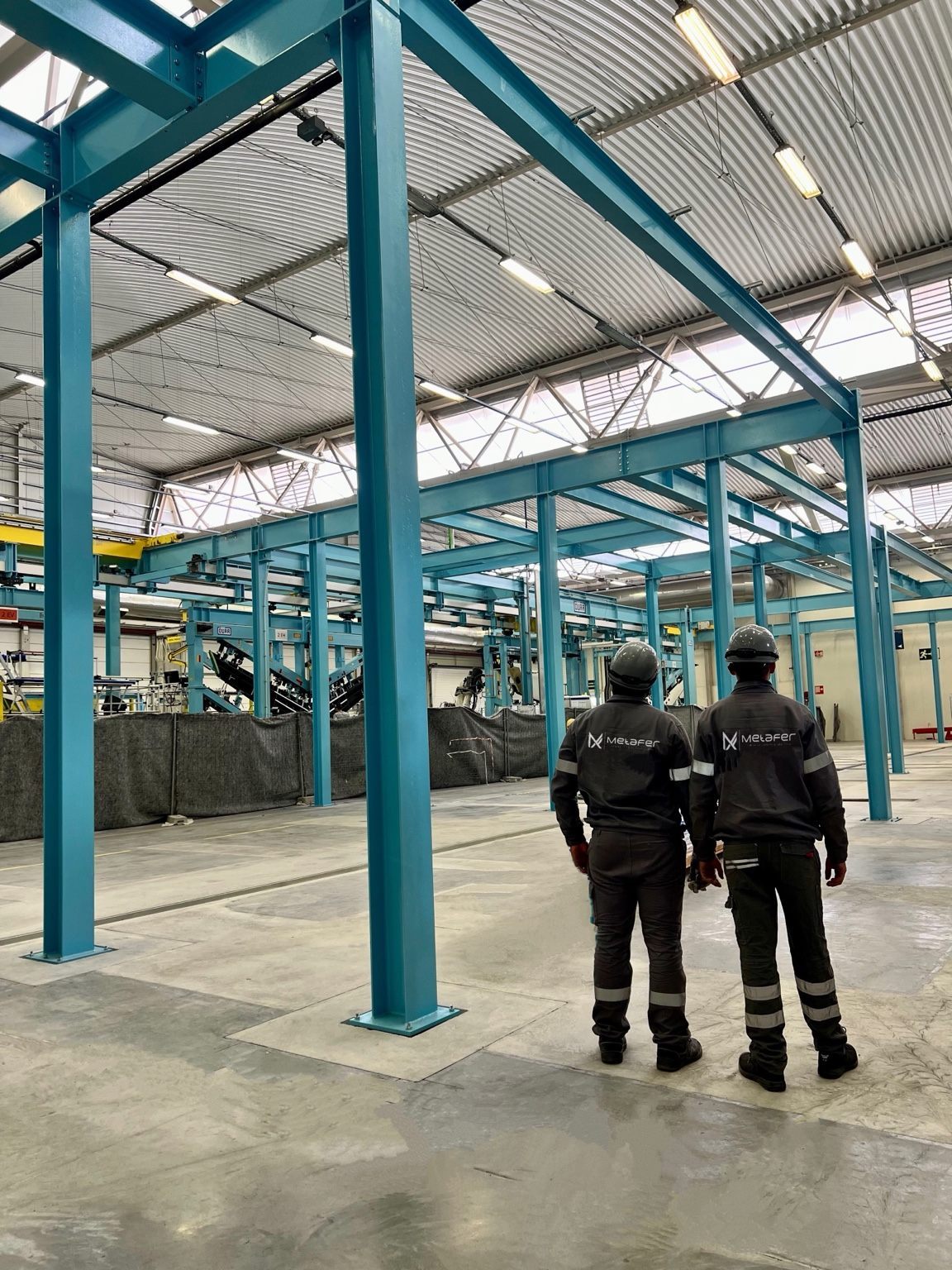 Montaje industrial — equipas Metafer em projeto industrial